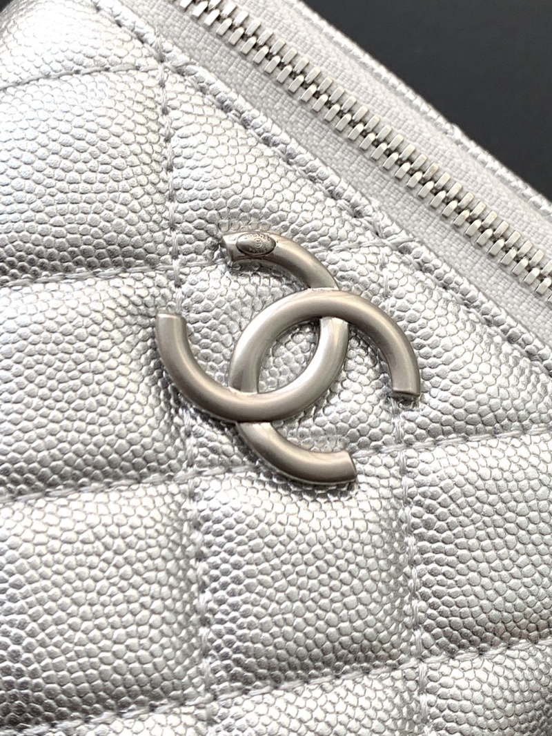 Ch**el cosmetic bags